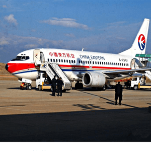 青山航空快递航空快运业稳步发展的原因是什么？